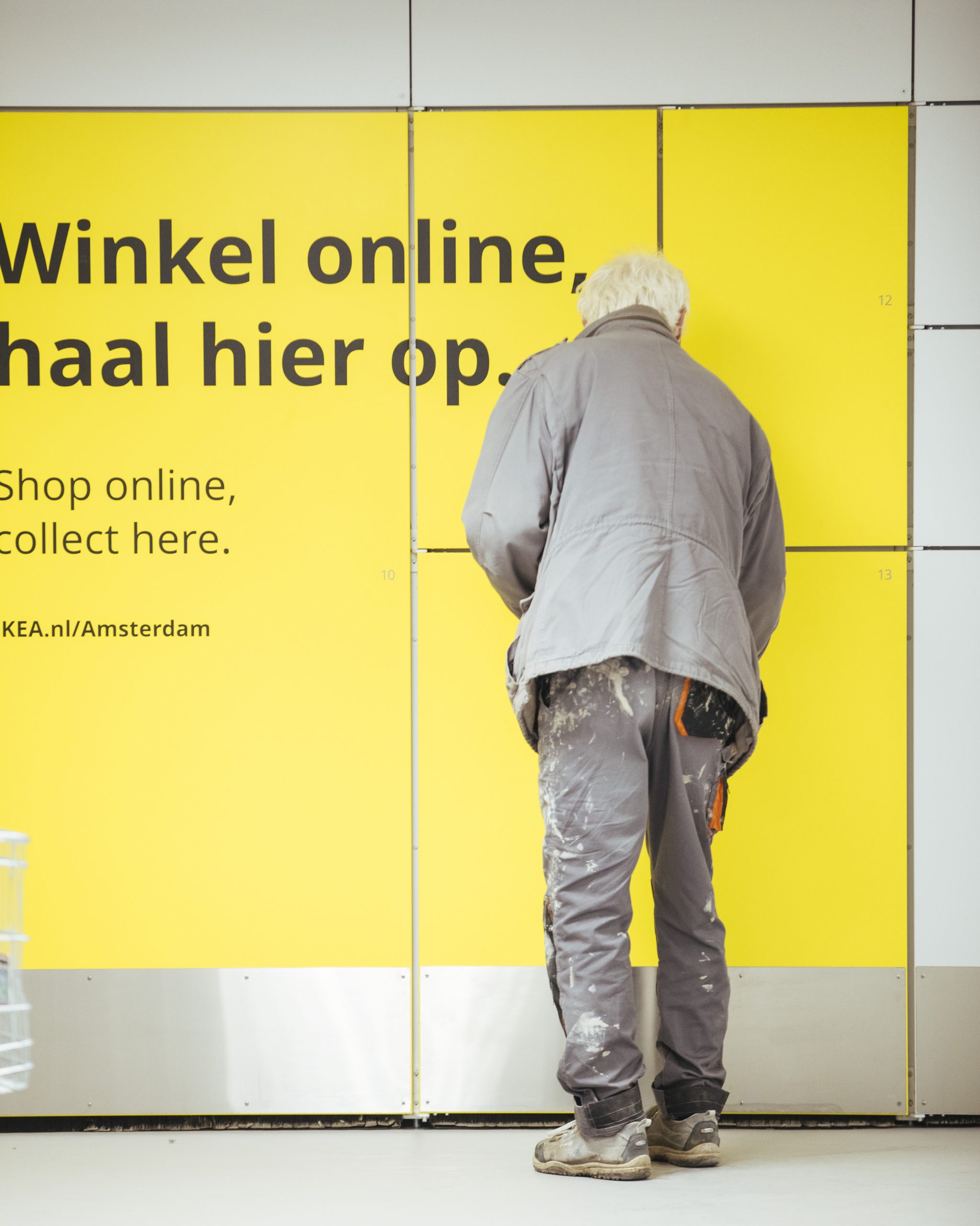 [In the picture] Ikea employs huge 'soda vending machines' for online