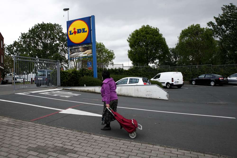 Lidl starts self-scan trial in Belgium - RetailDetail EU