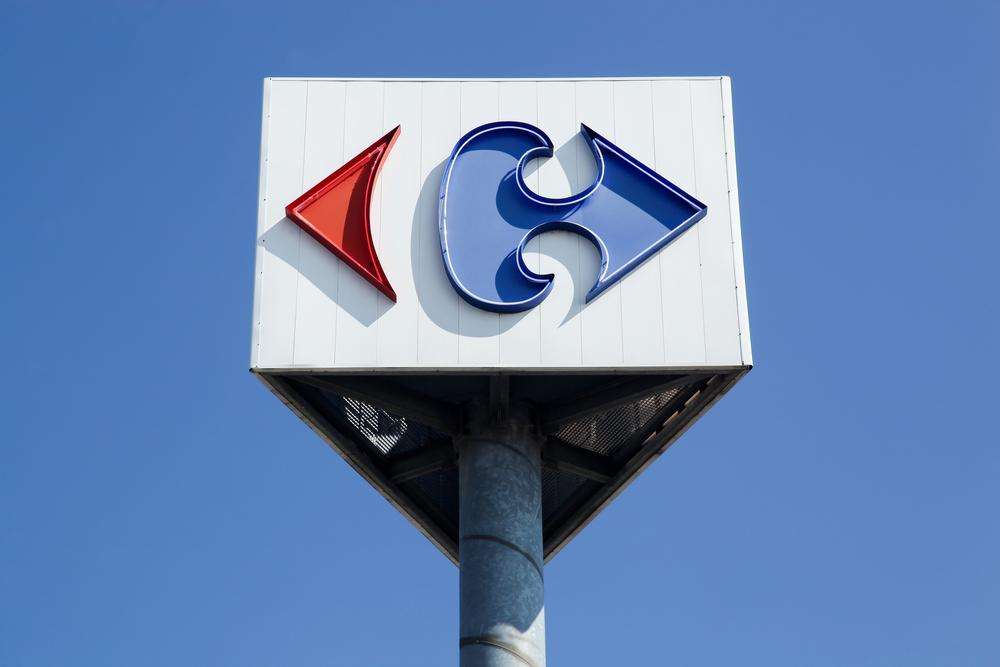 Daniel Bernard, who served as CEO of Carrefour from 1998 to 2005, passed away on the night of August 4–5. He expanded the retailer’s international operations, oversaw the merger with Promodès, and acquired GB, the Belgian market leader at the time.
