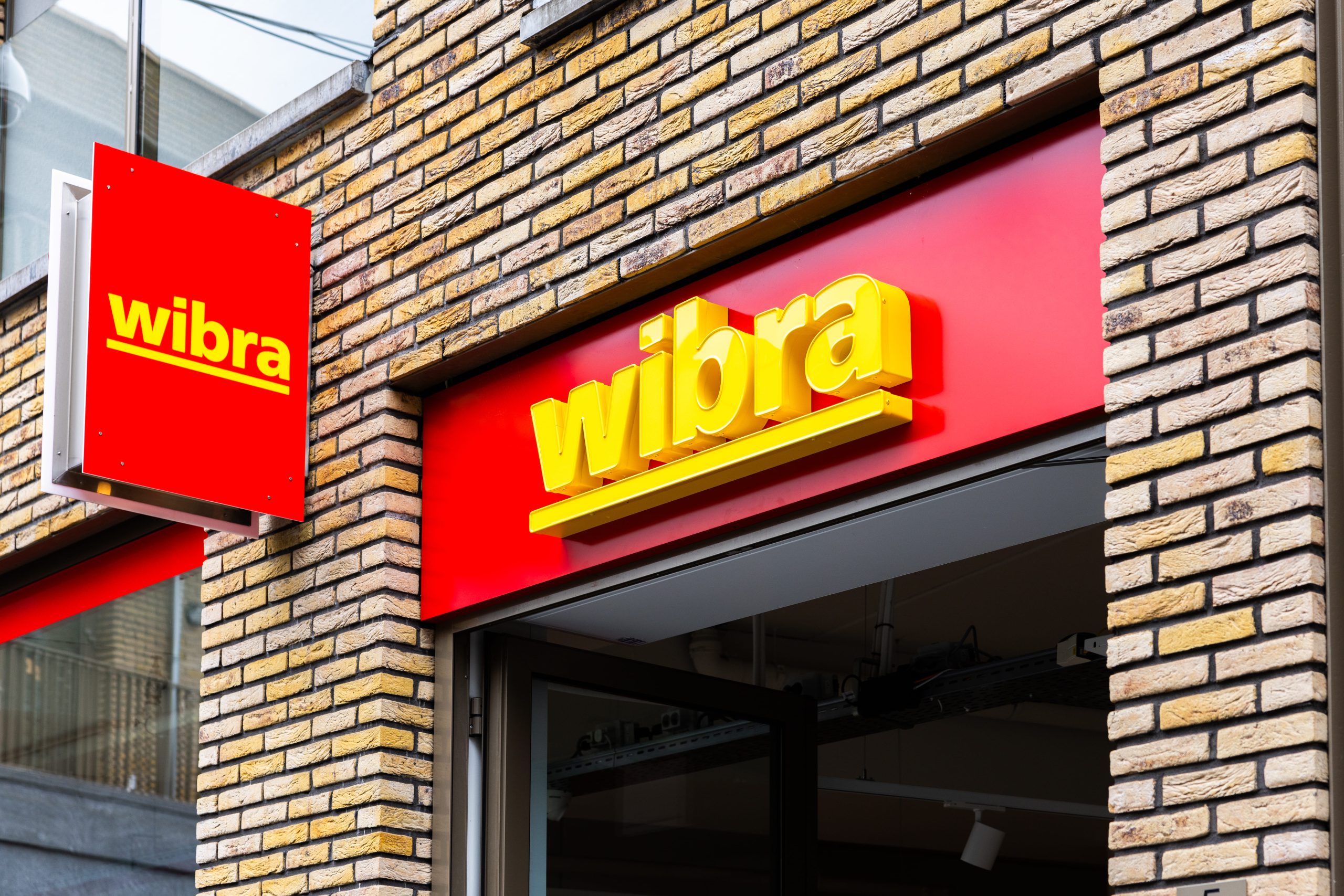 荷兰折扣零售 Wibra 比利时重启后遗:劳动法庭判决或需赔最高 410 万欧元